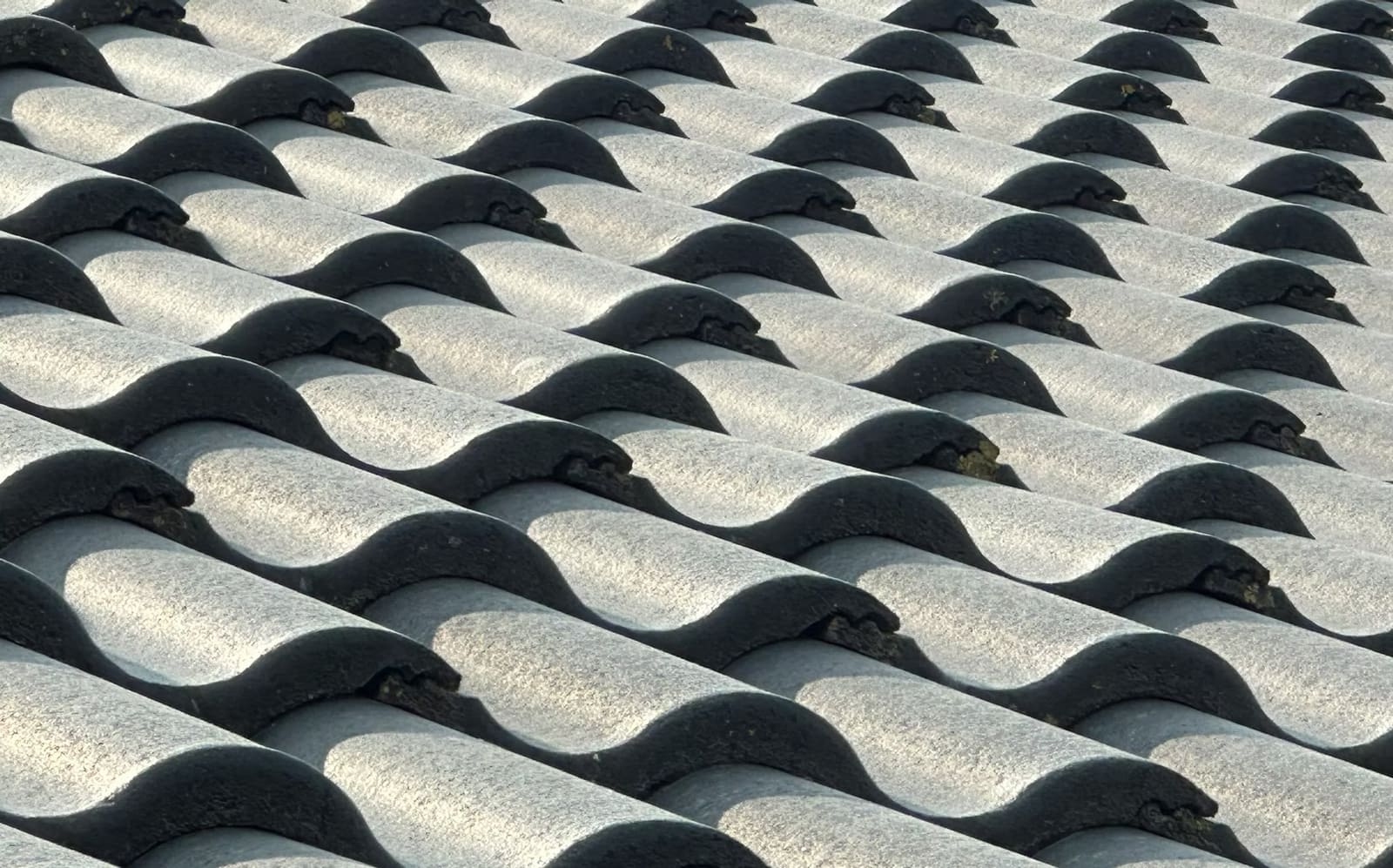 Clay pantile roof